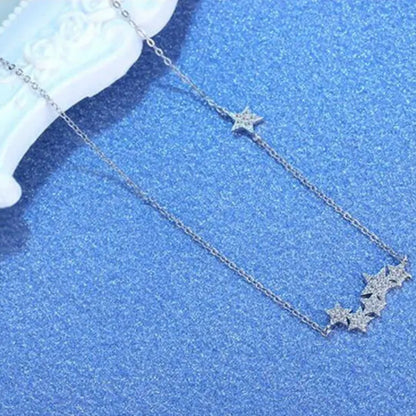 Celestial Grace - Collar fino con estrellas y destellos celestiales plateados